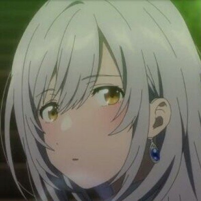 妹妹冒用双胞胎姐姐证件